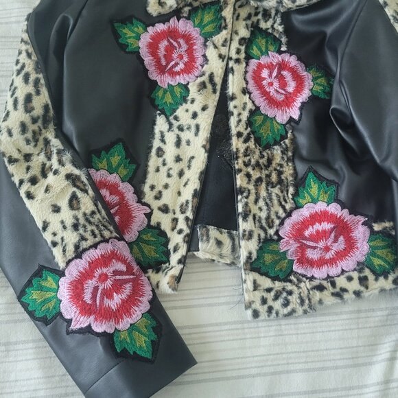Genuine Leather Jacket with embroidery - Picture 4 of 4
